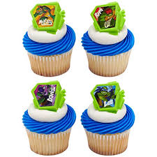 Frost shell of one turtle with chocolate frosting. 24 Rise Of The Teenage Mutant Ninja Turtles Tmnt Cupcake Rings Party Supplies Amazon Com Grocery Gourmet Food