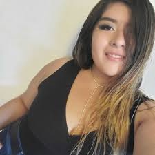 Shantal Ruiz's Instagram, Twitter & Facebook