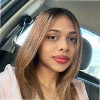 Elaine Guzman's Instagram, Twitter & Facebook