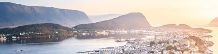 Enjoy the famous art nouveau architecture in ålesund, and explore the wonderful nature in sunnmøre. Alesund Wikitravel