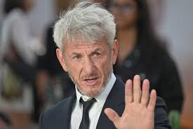 Don’t Ask Sean Penn for a Selfie — Even if You’re a Holocaust Survivor