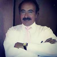 40+ perfiles de «Efren Bautista»