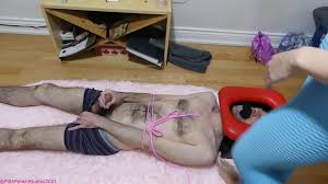 Ass Smell Porn Videos - FemdomizeTube: Femdom Porn Videos