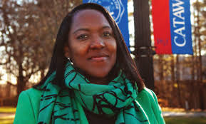 Non-Lethal Removal Solution Enables New “Bee-ginnings”