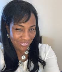 Michelle Ingram's Instagram, Twitter & Facebook