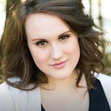 Anna Snapp's Instagram, Twitter & Facebook