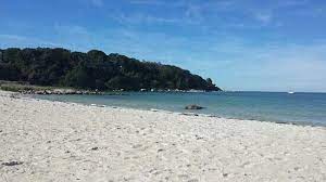 Just steps from clear waters and miles from the ordinary, sea crest beach hotel in north falmouth, ma is located on a private stretch of white sand beach. Old Silver Beach Falmouth 2021 All You Need To Know Before You Go With Photos Tripadvisor