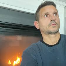 Hello 👋 all of you talented artists 🧑‍🎨 I am Kyle Kramer and I'm just  introducing myself. I'm a Actor 🎭stunt performer 🤼retired professional  boxer 🥊 currently a Bully Beater