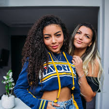 Any Gabrielly Anygabriellyofficial Posted On Instagram Jul 10 2020 At 11 50pm Utc In 2020 The Unit Women Singer