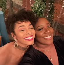 Adrienne (@adriennewells) • Instagram photos and videos