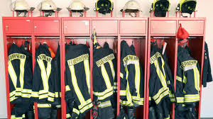 Hochwasser nrw 2021 / starkregen / hochwasser januar 2021 (deutschland) / warum die bisherigen schutzmaßnahmen nicht reichen, erklärt unsere autorin. Unwetter 2000 Einsatze Wegen Unwettern In Trier Zeit Online