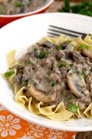 This Ground Beef Stroganoff Is Easy To Make Budget Friendly And Ready In Under 30 Minutes Lean Hamburge Beef Recipes Stroganoff Recipe Ground Beef Stroganoff