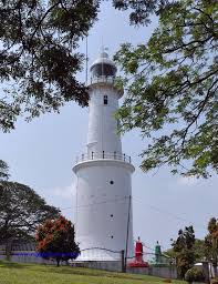 Restoran ini mempunyai dekorasi dan hiasan yang kemas. Selangor Nak Tahu Apa Yang Menarik Di Bukit Malawati Kuala Selangor