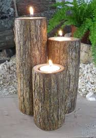 10 Meubles Et Decorations De Jardin A Faire Avec Des Rondins Decoration Jardin Idees Jardin Deco Jardin