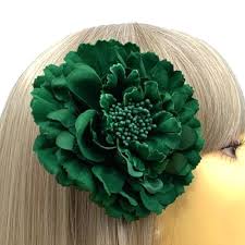 Many of your guests will like the getaway experience and would remember the ecstasy of the time as the go home feeling refreshed and wanting more. Emerald Green Fascinator Clip Hair Flower For Weddings Bridesmaids