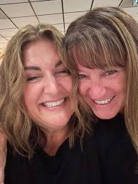 Hi all, I am saddened to share that Nicole Rickard, NAHS Class of 1990, has  passed away suddenly. I don't have any other details. Nicole leaves a  husband and two children and