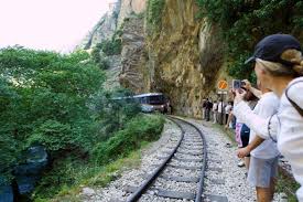 Καλαβρύτων —— άνω βλασία —— άνω λουσοί —— βάλτα —— βιλιβίνα —— γουμένισσα —— δουμενά —— δροσάτο —— καλάβρυτα —— καλλιφώνιο. Epektash Dromologioy Gia Ton Odontwto Kalabrytwn Tourism Today