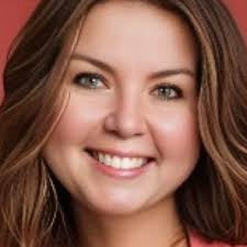 Kayla Eaves's Instagram, Twitter & Facebook