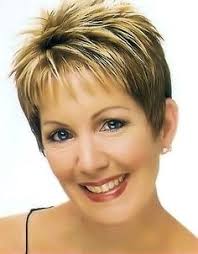 Discover 10 hairdos and short hair cuts for women ideas