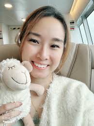 Introducing myself and looking for pet sitting opportunities