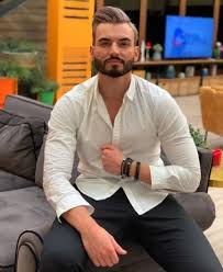 Românul dispărut în turcia a fost găsit, după aproape o lună! Unde A DispÄƒrut De Fapt Cristi Marinescu De La Puterea Dragostei A Fugit Din Turcia Galerie Foto Stiri Vedete Si Evenimente Viva Ro