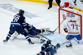Jake evans is currently playing in a team montréal canadiens. Uzsciwzx0pl6fm