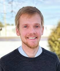 Alex Nutt's Instagram, Twitter & Facebook