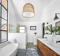 Modern bathroom paint colors 2021: 20 Modern Farmhouse Bathroom Ideas