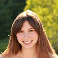 Kim Cote's Instagram, Twitter & Facebook