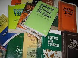 Karena ikatan islam itulah, orang melayu yang masih berpegang pada konsep tradisi namun akan takut jika tidak disebut islam. Sejarah Orang Melayu Wikipedia Bahasa Melayu Ensiklopedia Bebas