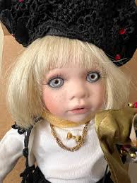 Cottage Collection Porcelain Doll “Bonuet” LE #734, 14 in, 1999 By Linda  Steele