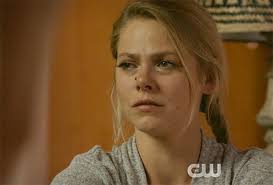 Roswell New Mexico' Recap: Season 2 Episode 3 — Isobel's Pregnancy