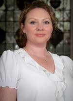 Angela Catto's Instagram, Twitter & Facebook