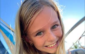 Anyone knows or remembers Tamika from the nights she has hazel green eyes