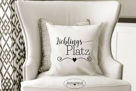 Seessel Kissen Mockup Lieblingsplatz 2 Jpg 1225 817 Kissen Bedrucken Kissen Design Kissen