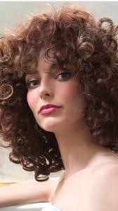 Laura Waites's Instagram, Twitter & Facebook