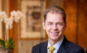 xpatloop:featuredmedium