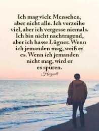 Und jedes mal sah ich zwei fussspuren im sand, meine eigene und die meines herrn. 28 Spuren Im Sand Ideen Spuren Im Sand Nachdenkliche Spruche Spruche
