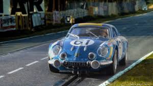 L'équipage signatech a bien tenté d'améliorer le le double vainqueur de catégorie aux 24 heures du mans était bien parti pour améliorer son chrono, mais le passage sur un vibreur dans la. Alpine A110 Srt 61 24 Heures Du Mans 1968