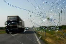 Cracked Windshield Laws | The Zebra