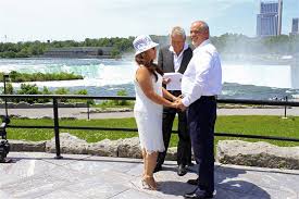 The falls wedding chapel niagara falls ny. Niagara Falls Chapel Niagara Falls Wedding Officiant