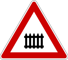 Die sogenannte anruf schranke die wir seien ist natürlich schon eine etwas erhalt form der sicherung von. Schilder Am Bahnubergang Was Sie Bedeuten Focus De