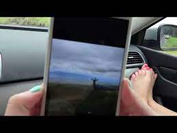 Her weight is 54 kg and she has long legs. Wn Brittney Smith Feet
