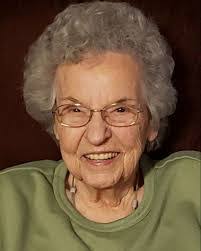 Brenda Crossley's Instagram, Twitter & Facebook