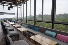 Lantai pertama merupakan galeri seni dan ruang desain. Lawangwangi Creative Space Cafe Dago Atas Bandung Lengkap Menu Terbaru Jam Buka No Telepon Alamat Dengan Peta