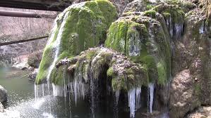 Cascada bigăr a reintrat în circuitul turistic național după ce, în septembrie 2010, revista national geographic a lansat un album de fotografii din românia. Cascada Bigar Nu Duce Lipsa De Vizitatori Nici In Prima Zi A Noului An Video Infocs