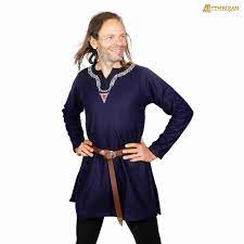Mythrojan Embroidered Woolen Viking Tunic Medieval Vikings LARP Wool - Navy  Blue - Kult of Athena