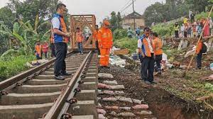 Selain itu, program yang baru berdiri tahun 2004 ini juga merupakan kerjasama antara badan diklat perhubungan dengan ditjen ka serta pt kereta api (persero). Besaran Gaji Karyawan Pt Kai Dan Deretan Tunjangan Yang Didapat Setiap Bulan Tribun Jogja