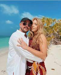 He has spent more than a decade writing about smartphones, wearables, tablets, software,. Becky Hill Wants To Put On A Festival When She Marries Long Term Partner Charlie Gardner