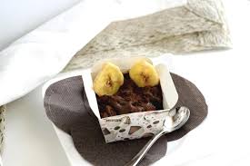 A questo frutto abbineremo un sorprendente ingrediente che darà un sapore unico e una consistenza super cremosa a questo semplicissimo gelato. Banana Gelato Senza Gelatiera E Senza Zuccheri Aggiunti Nana Ice Cream